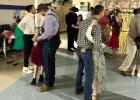 Lincoln PTCO hosts Daddy/Daughter dance