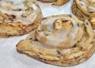 Combining cookies and cinnamon rolls is totally friend‘chip’ goals
